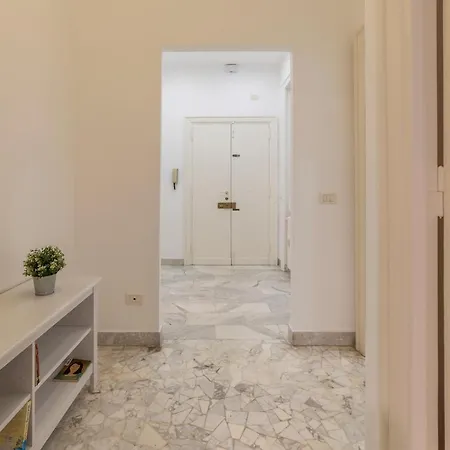 Casa Via Fonteiana アパート